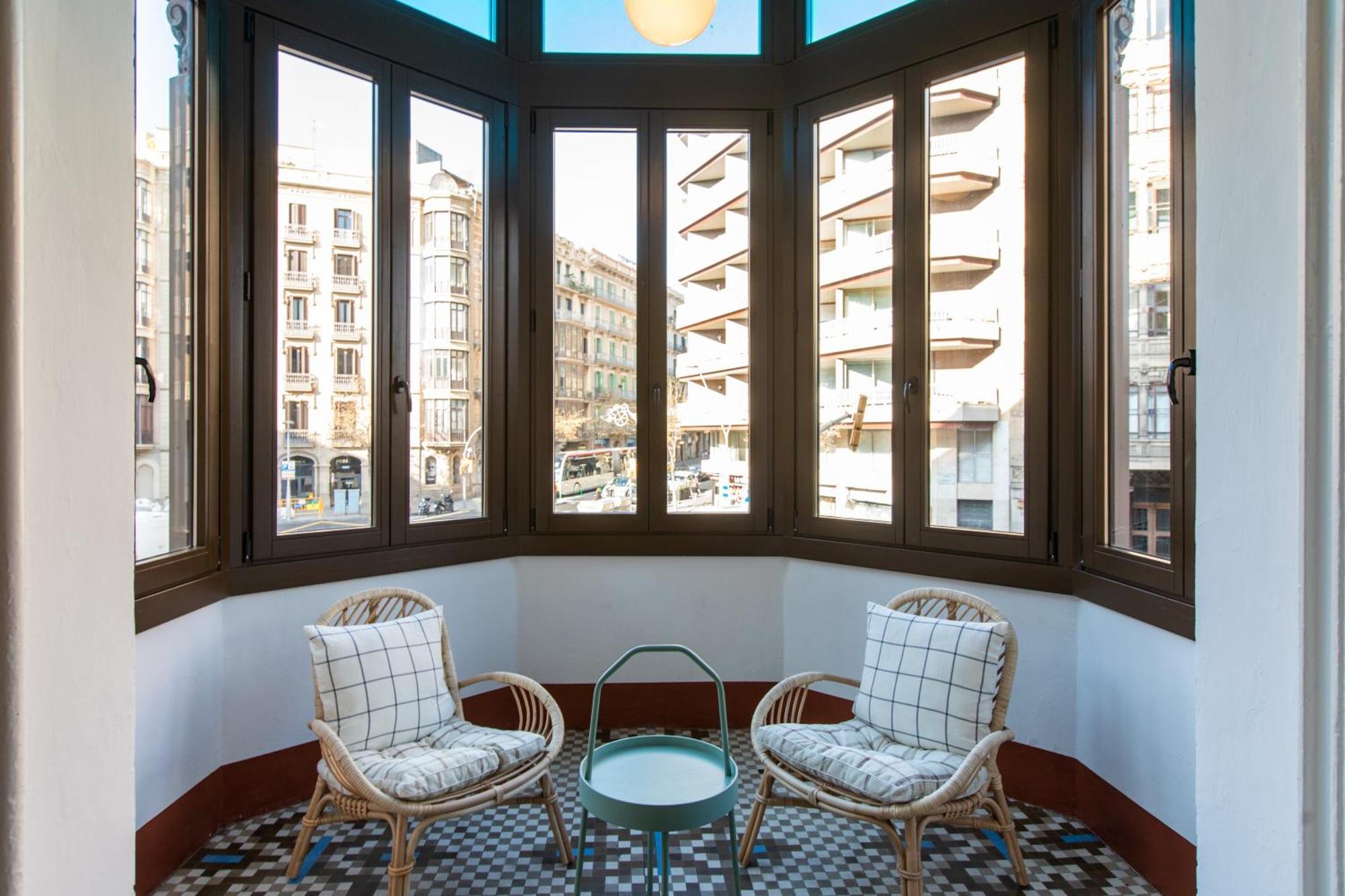 Apartamento Bp2 - Big For Groups In Bcn Center Hutb - 77390 Barcelona