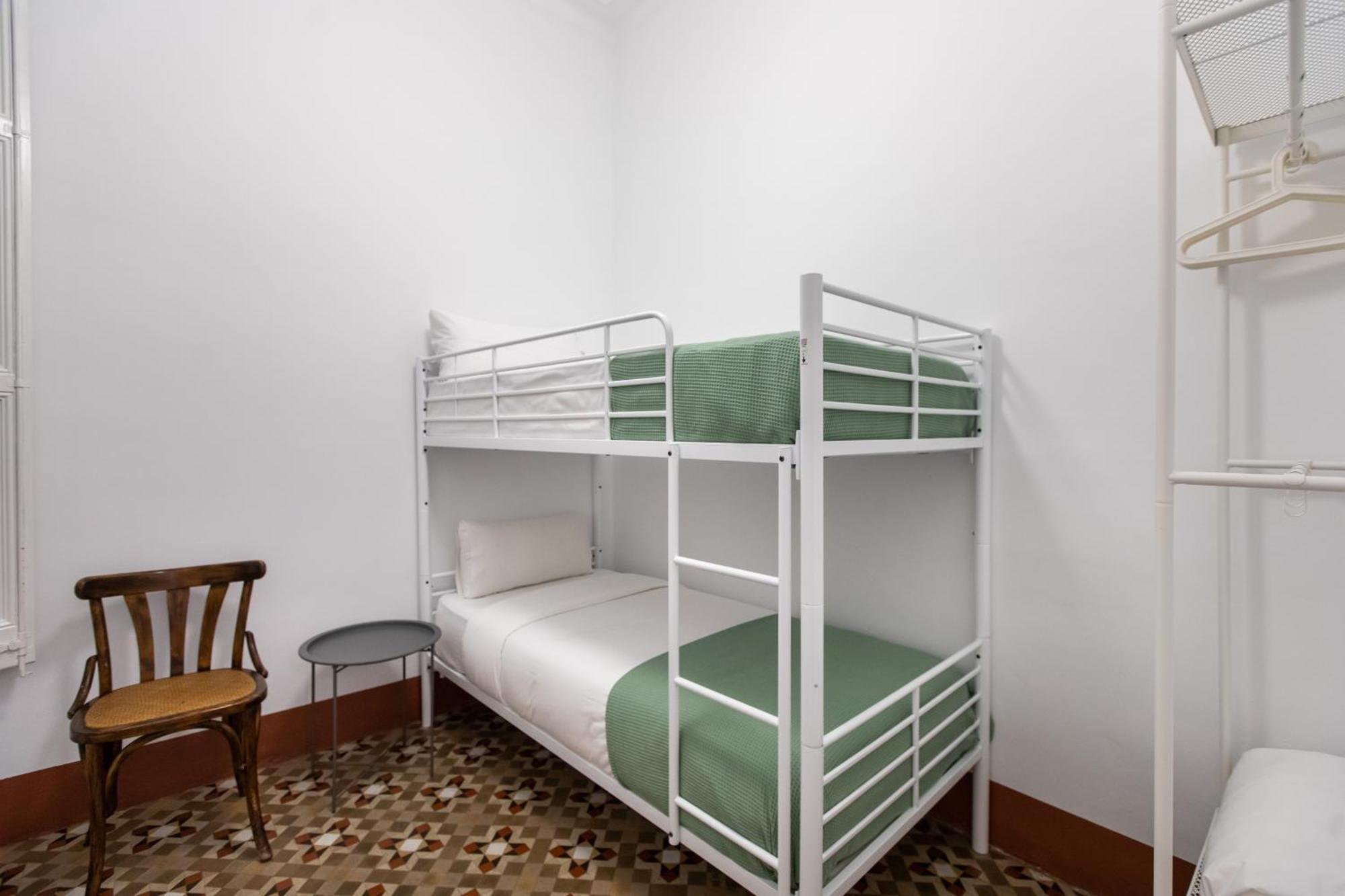 Apartamento Bp2 - Big For Groups In Bcn Center Hutb - 77390 *